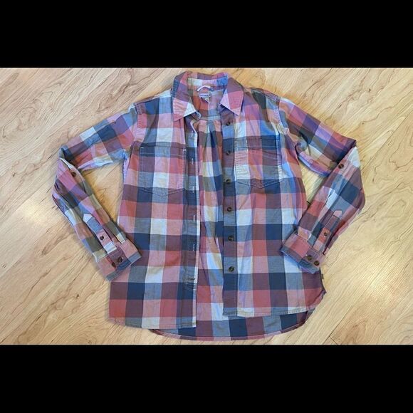 Carhartt women’s pink/grey/white plaid button down shirt - Picture 1 of 2